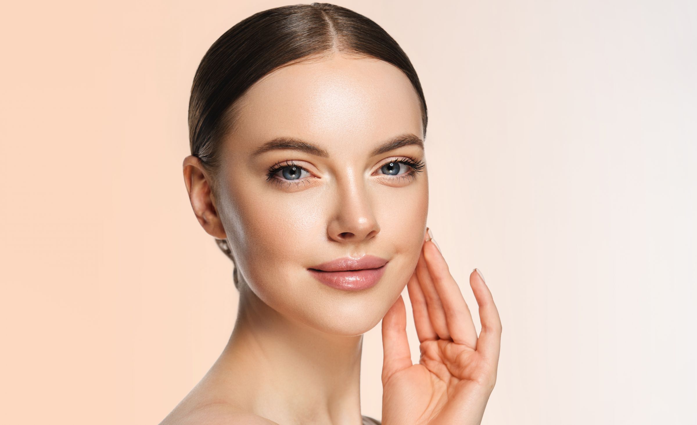 Unlock timeless beauty with our Marine Revitalizing Cream.